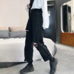 Women's ripped jeans - Image 3