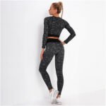 Jacquard camouflage Yoga Pants Set - Image 4